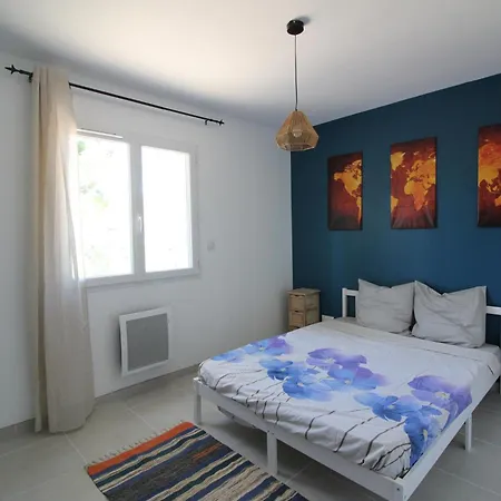 Pinede Villa